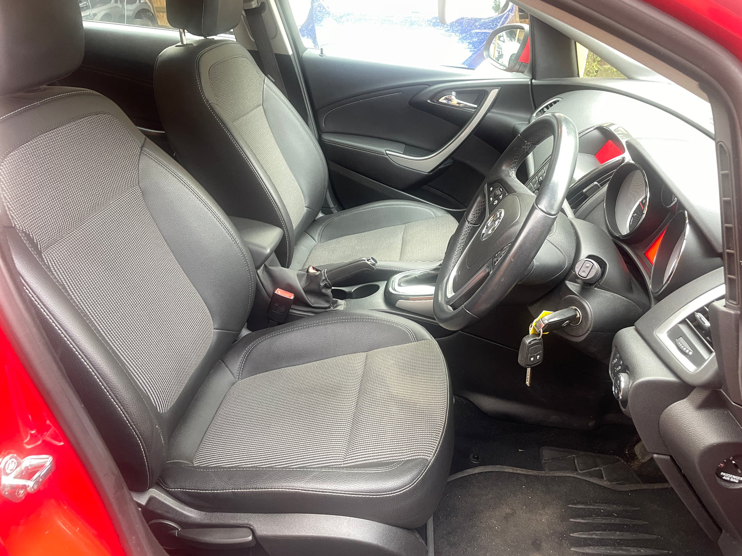 2013 Vauxhall Astra SE 2.0 CDTi SE Hatchback 5dr Diesel Auto Euro 5 (165 ps) AUTOMATIC