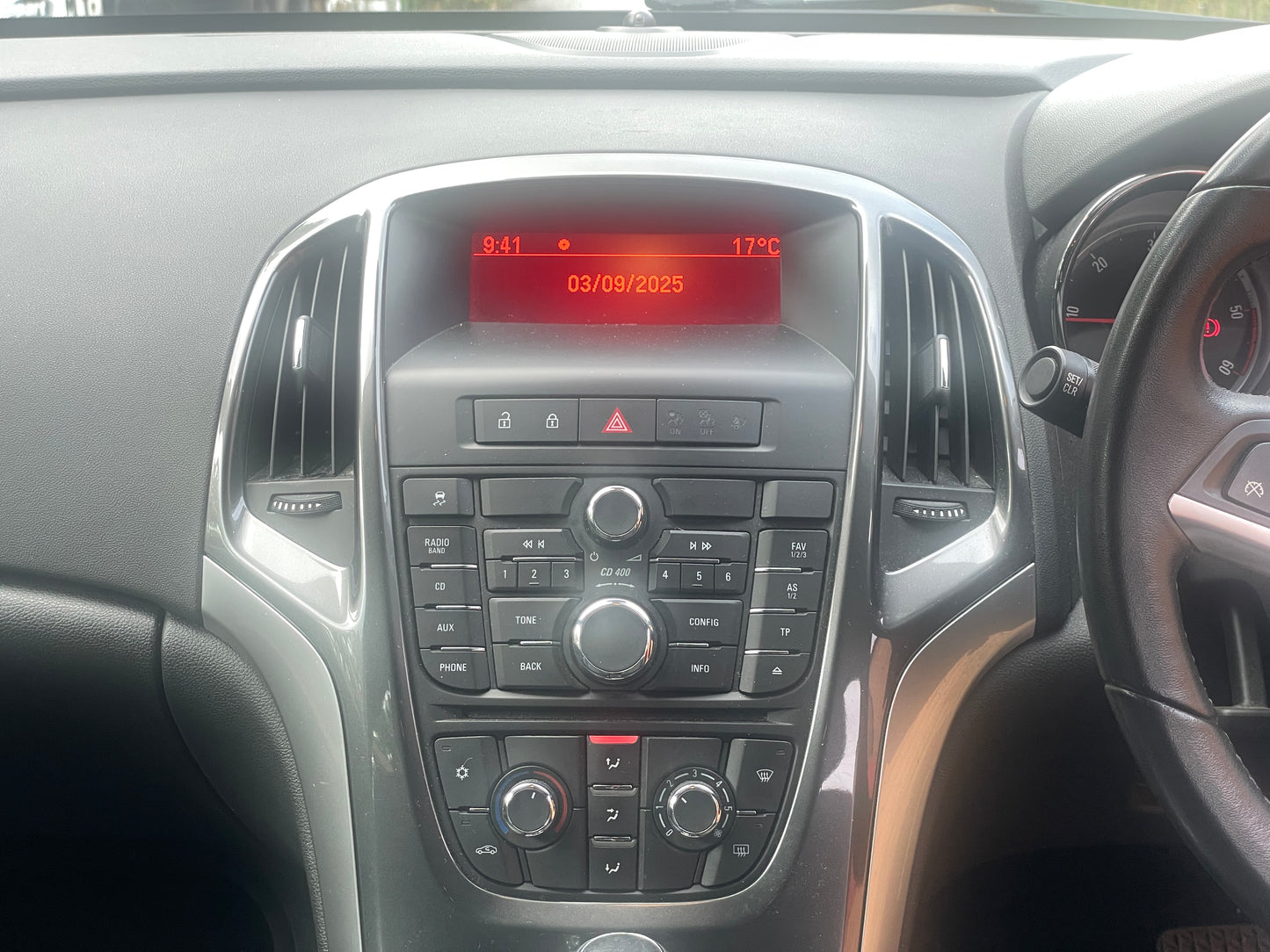 2013 Vauxhall Astra SE 2.0 CDTi SE Hatchback 5dr Diesel Auto Euro 5 (165 ps) AUTOMATIC