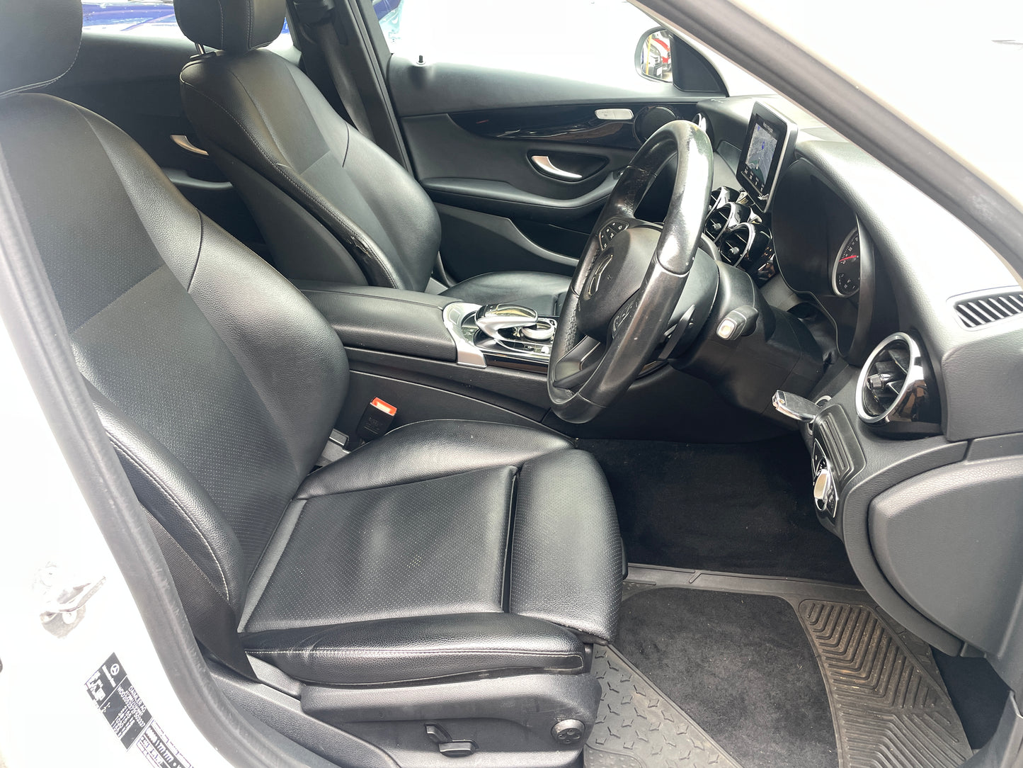 2017 Mercedes-Benz C Class SE Executive Edition 1.6 C200d Estate 5dr Diesel G-Tronic+ Euro 6 (s/s) (136 ps)