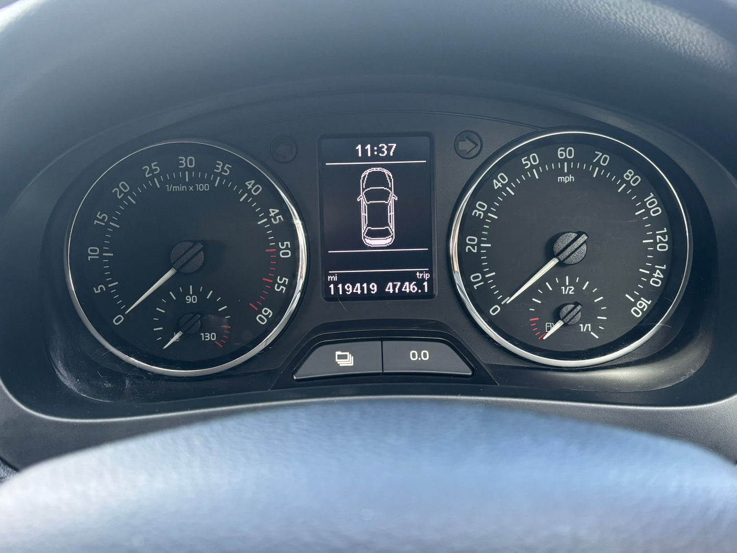 2014 Skoda Rapid Elegance 1.6 TDI Elegance Hatchback 5dr Diesel DSG Euro 5 (90 ps)