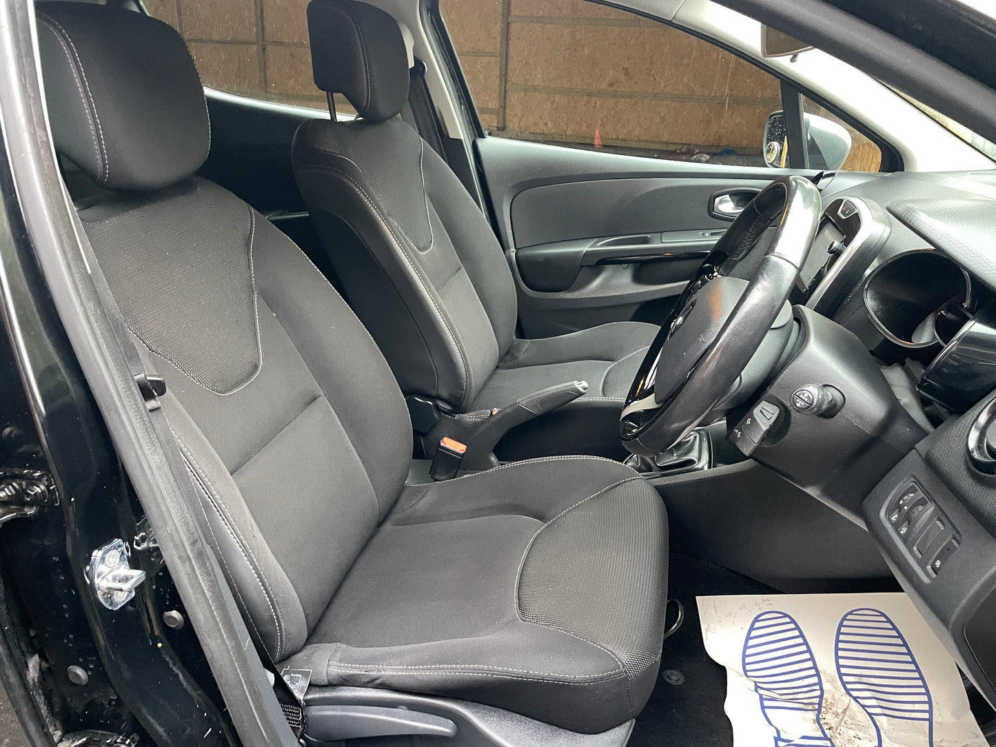 2016 Renault Clio Dynamique Nav 1.5 dCi Dynamique Nav Hatchback 5dr Diesel Manual Euro 6 (s/s) (90 ps)