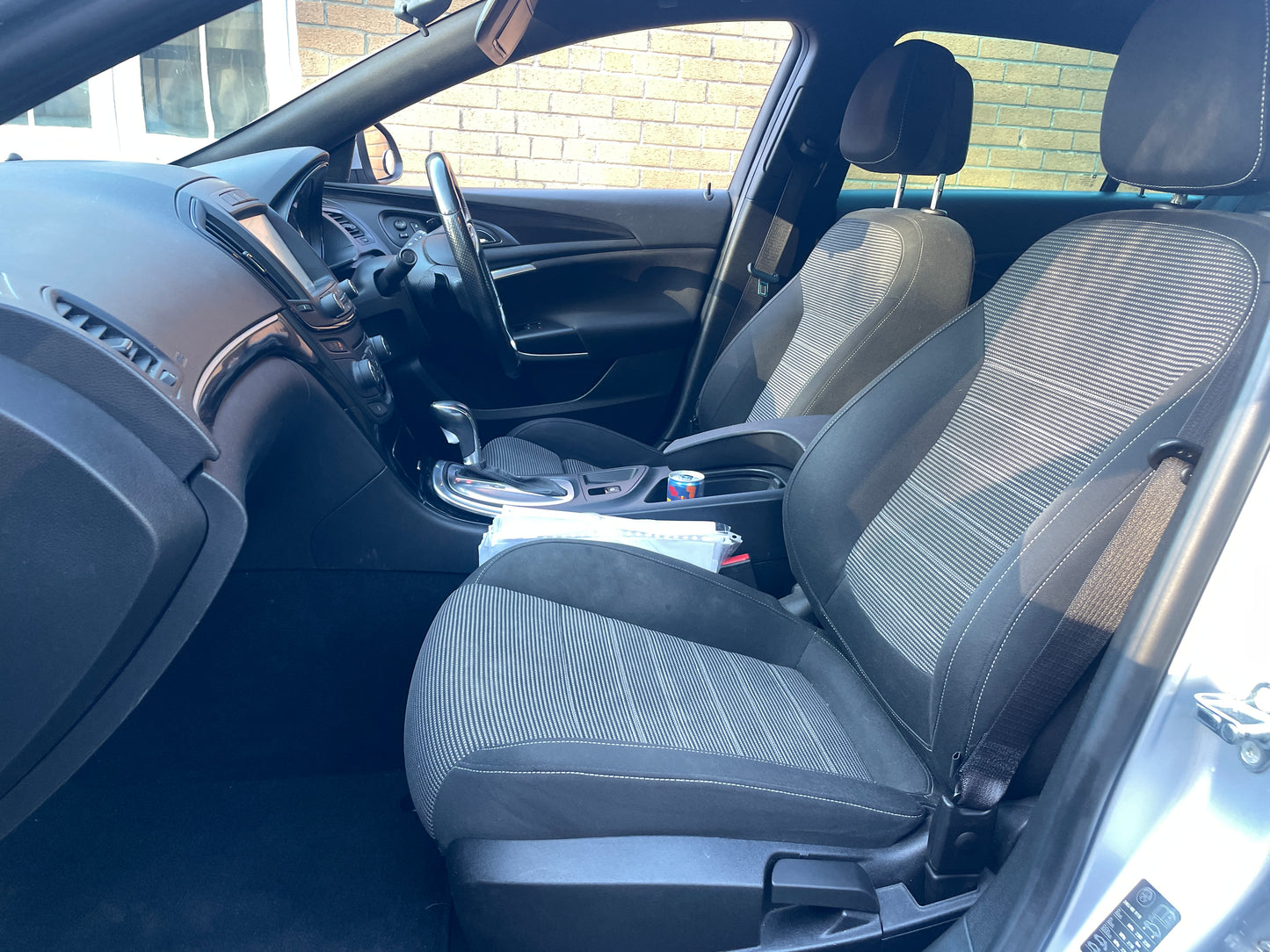 2015 Vauxhall Insignia SRi VX Line Nav 2.0 CDTi SRi VX Line Nav Sports Tourer 5dr Diesel Auto Euro 5 (163 ps)