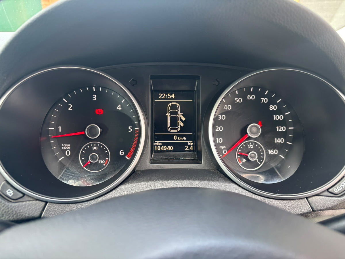 2012 Volkswagen Golf
1.6 TDI Match Euro 5 5dr
