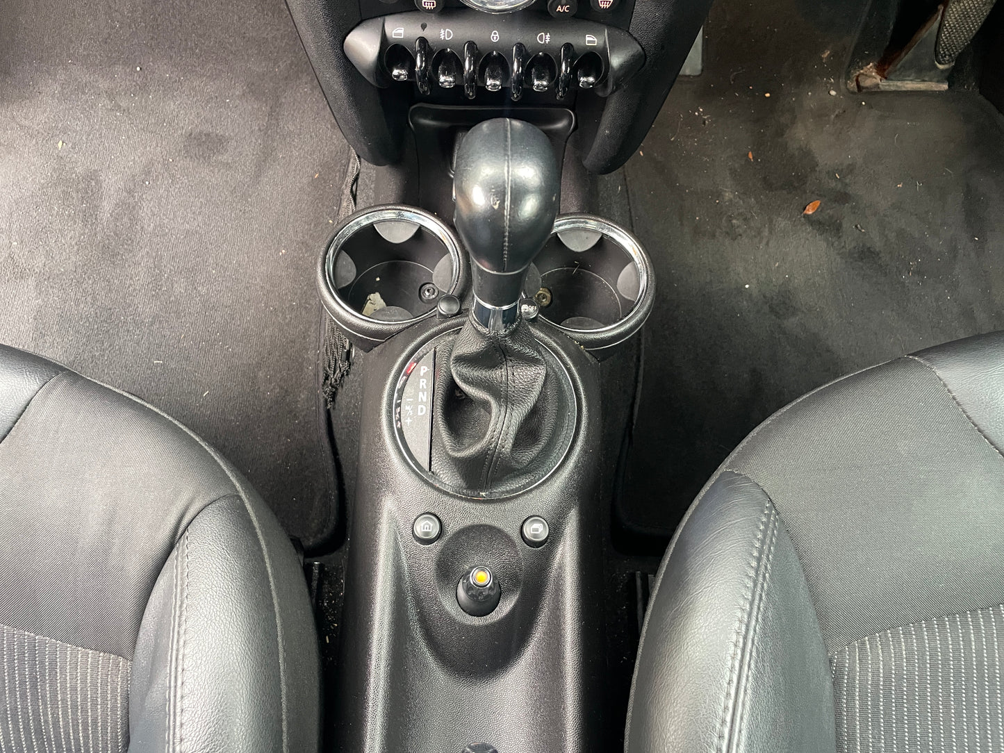 2012 MINI Hatch Cooper D 2.0 Cooper D Hatchback 3dr Diesel Auto Euro 5 (112 ps)