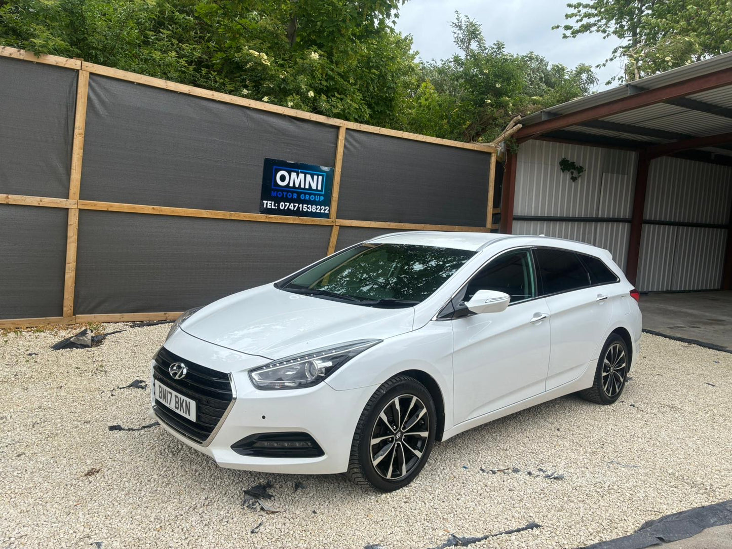 2017 Hyundai i40 SE Nav 1.7 CRDi Blue Drive SE Nav Tourer 5dr Diesel DCT Euro 6 (s/s) (141 ps)