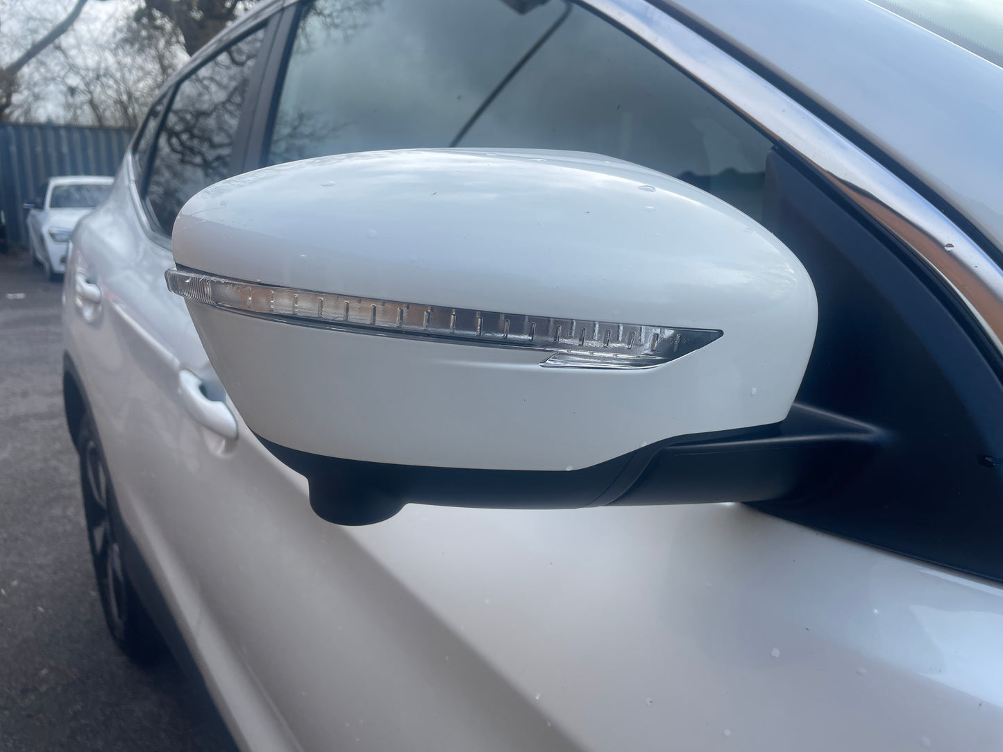 2016 Nissan Qashqai N-Connecta
1.6 DIG-T N-Connecta SUV 5dr Petrol Manual 2WD Euro 6 (s/s) (163 ps)