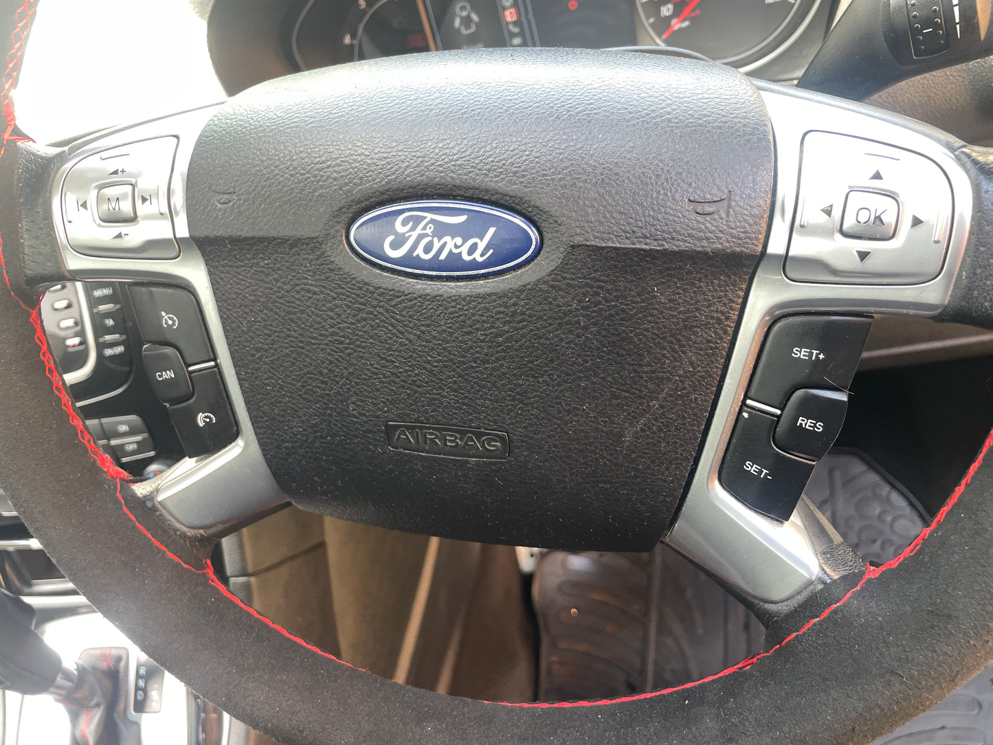 2012 Ford S-Max Titanium X Sport 2.0 TDCi Titanium X Sport MPV 5dr Diesel Powershift Euro 5 (163 ps)