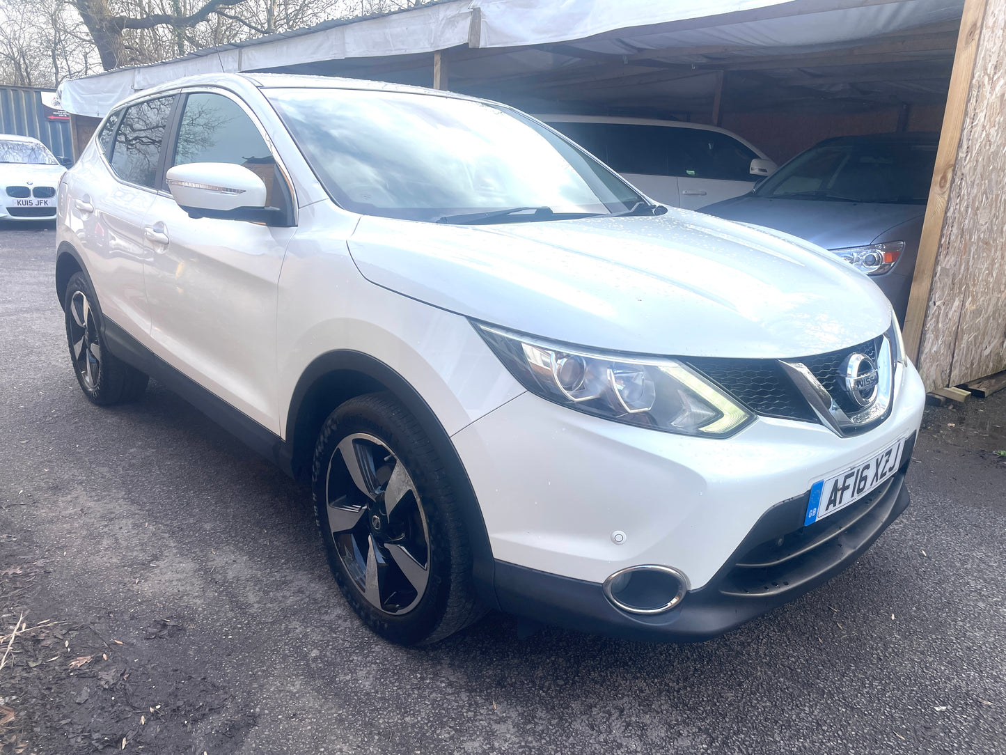 2016 Nissan Qashqai N-Connecta
1.6 DIG-T N-Connecta SUV 5dr Petrol Manual 2WD Euro 6 (s/s) (163 ps)