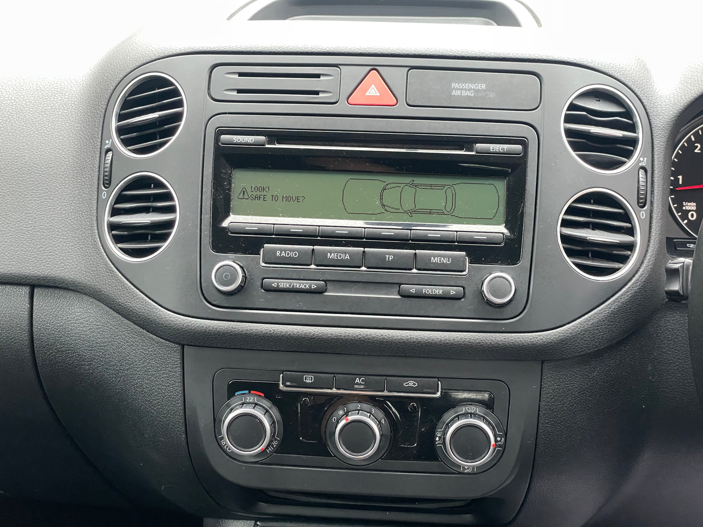 2011 Volkswagen Golf Plus SE
1.6 TDI SE Hatchback 5dr Diesel DSG Euro 5 (105 ps)