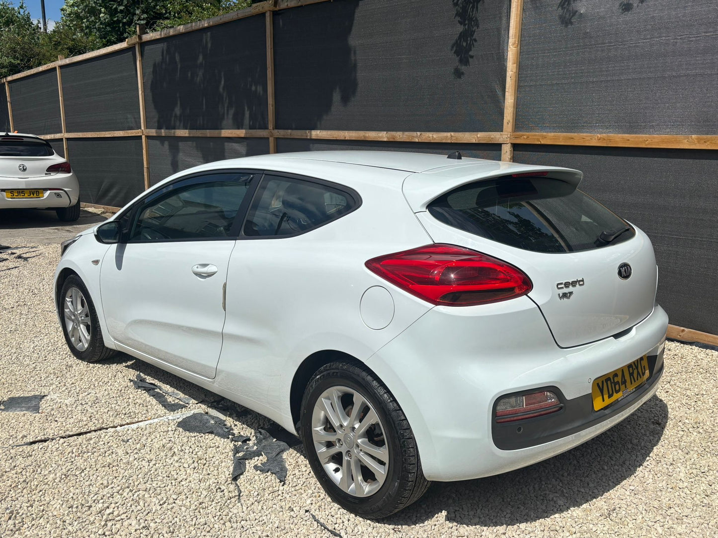 2014 Kia ProCeed
1.4 VR7 Euro 5 3dr