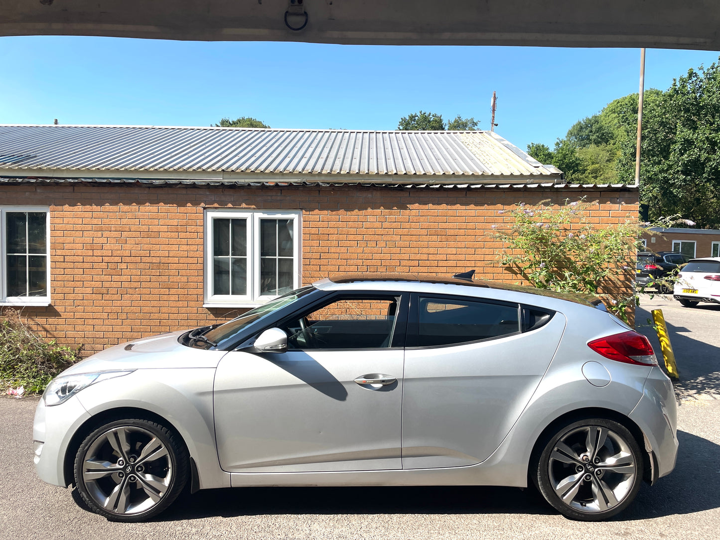 2012 Hyundai Veloster Sport
1.6 GDi Sport Hatchback 4dr Petrol Manual Euro 5 (140 ps)