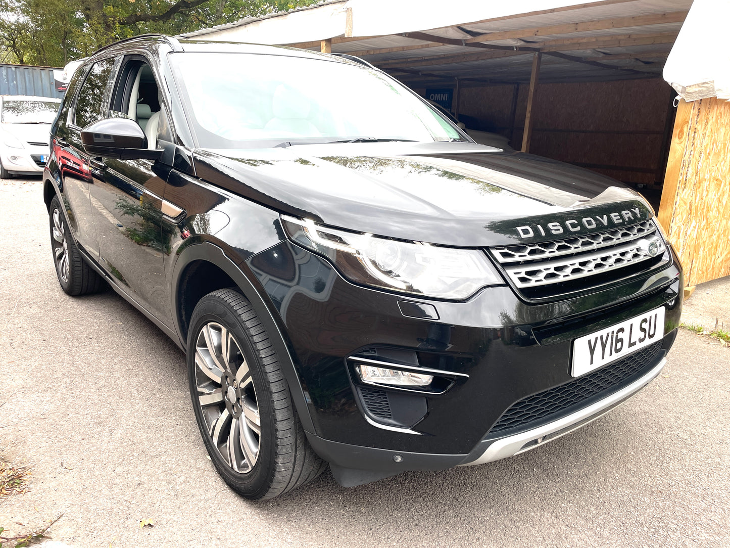 2016 Land Rover Discovery Sport HSE 2.0 TD4 HSE SUV 5dr Diesel Auto 4WD Euro 6 (s/s) (180 ps) AUTOMATIC