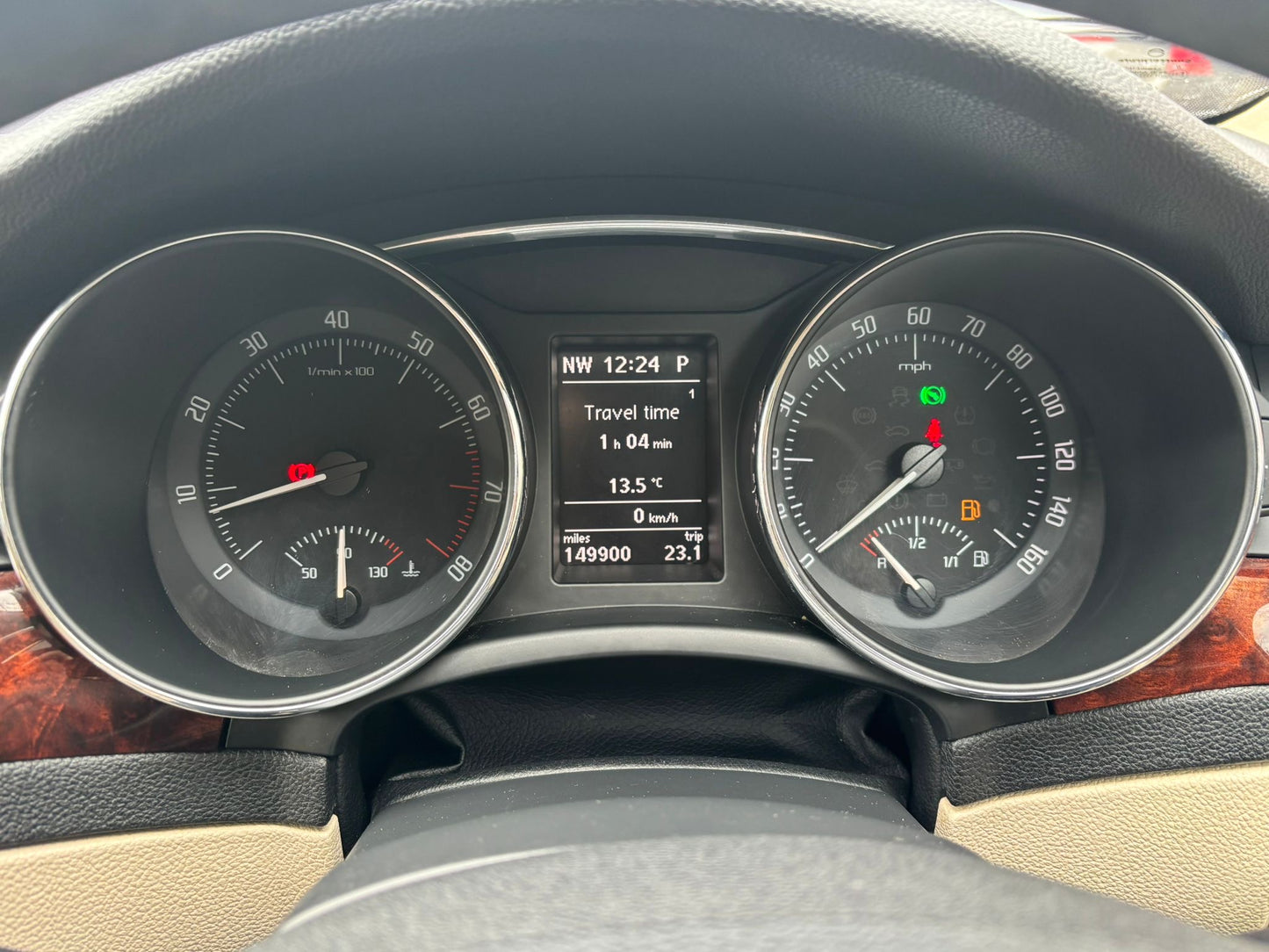 2011 Skoda Superb Elegance 1.8 TSI Elegance Estate 5dr Petrol DSG Euro 5 (160 ps)