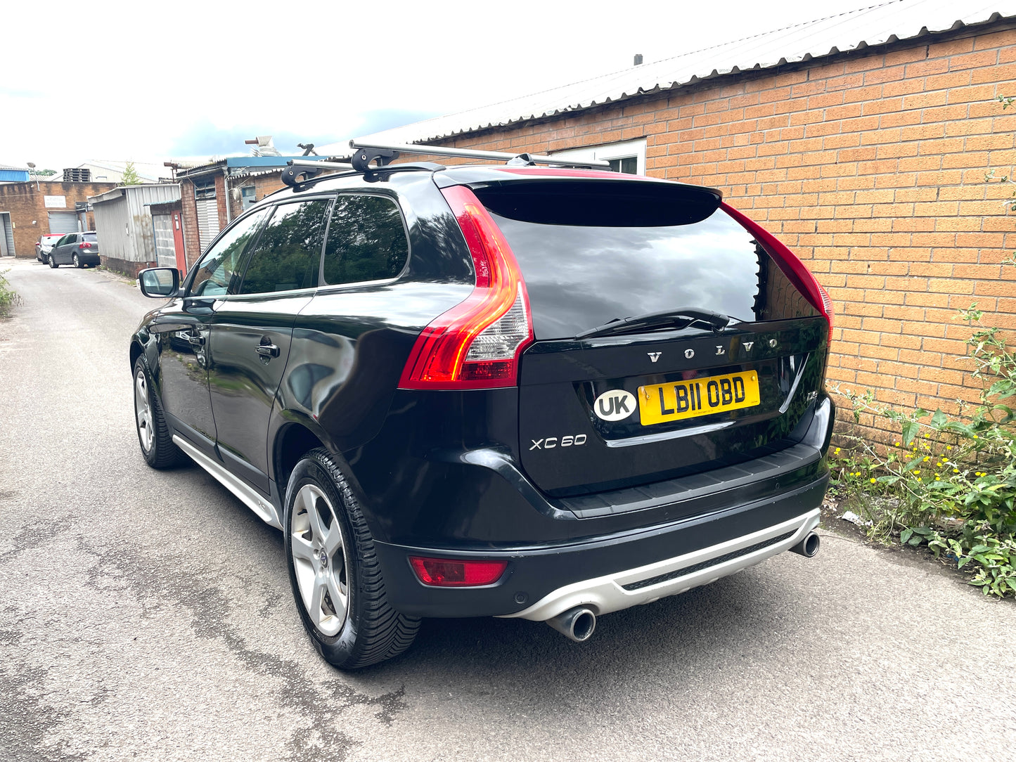2011 Volvo XC60 R-Design 2.0 D3 R-Design SUV 5dr Diesel Geartronic Euro 5 (163 ps)