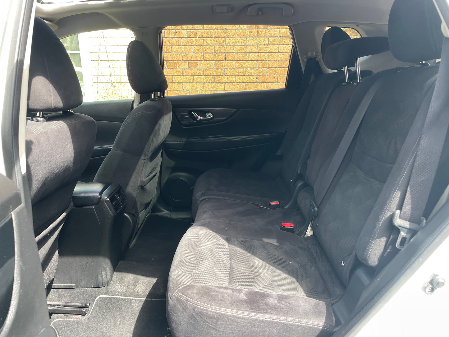 2015 Nissan X-Trail n-tec 1.6 dCi n-tec SUV 5dr Diesel XTRON Euro 5 (s/s) (130 ps)