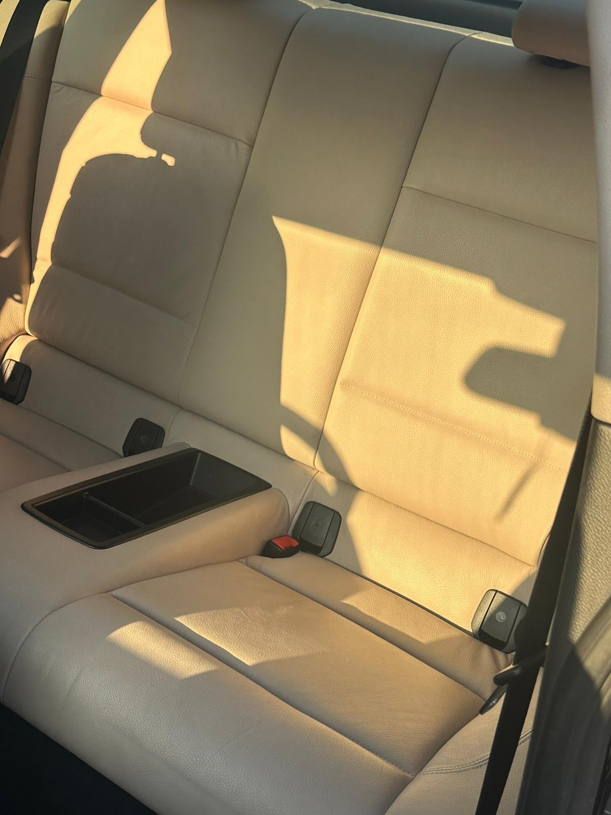 2012 BMW 1 Series Sport
2.0 118d Sport Coupe 2dr Diesel Steptronic Euro 5 (143 ps) AUTOMATIC