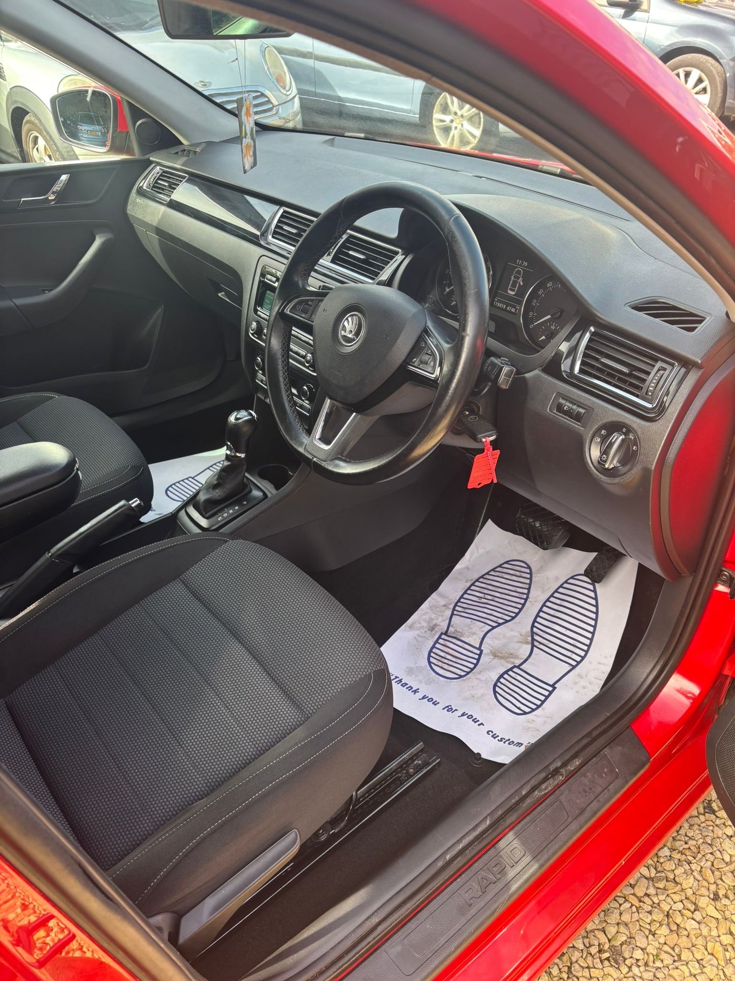 2014 Skoda Rapid Elegance 1.6 TDI Elegance Hatchback 5dr Diesel DSG Euro 5 (90 ps)