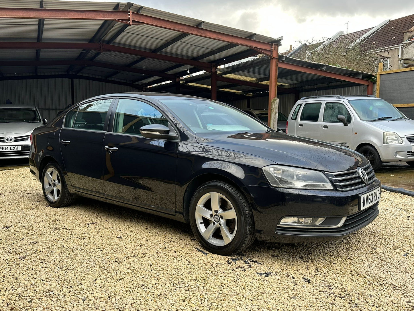 2013 Volkswagen Passat S  1.6 TDI BlueMotion Tech S Saloon 4dr Diesel Manual Euro 5 (s/s) (105 ps)