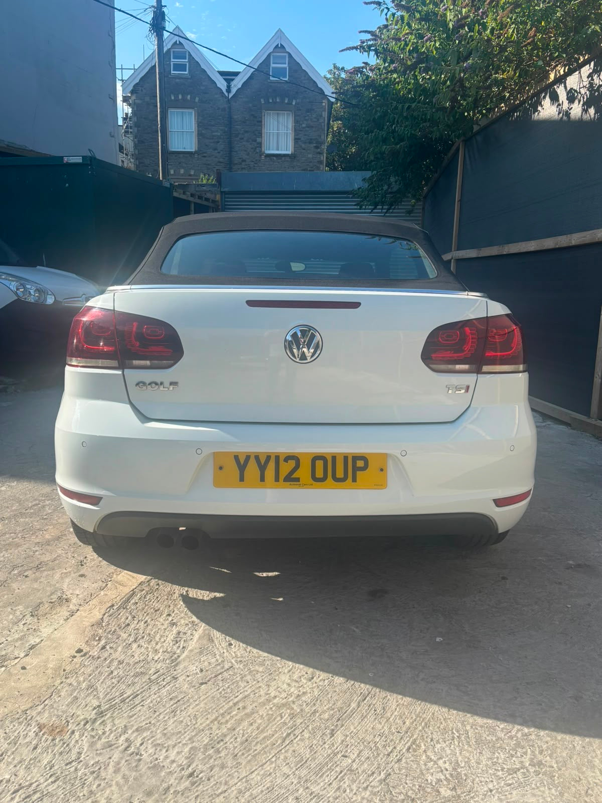 2012 Volkswagen Golf
1.4 TSI S Cabriolet Euro 5 2dr