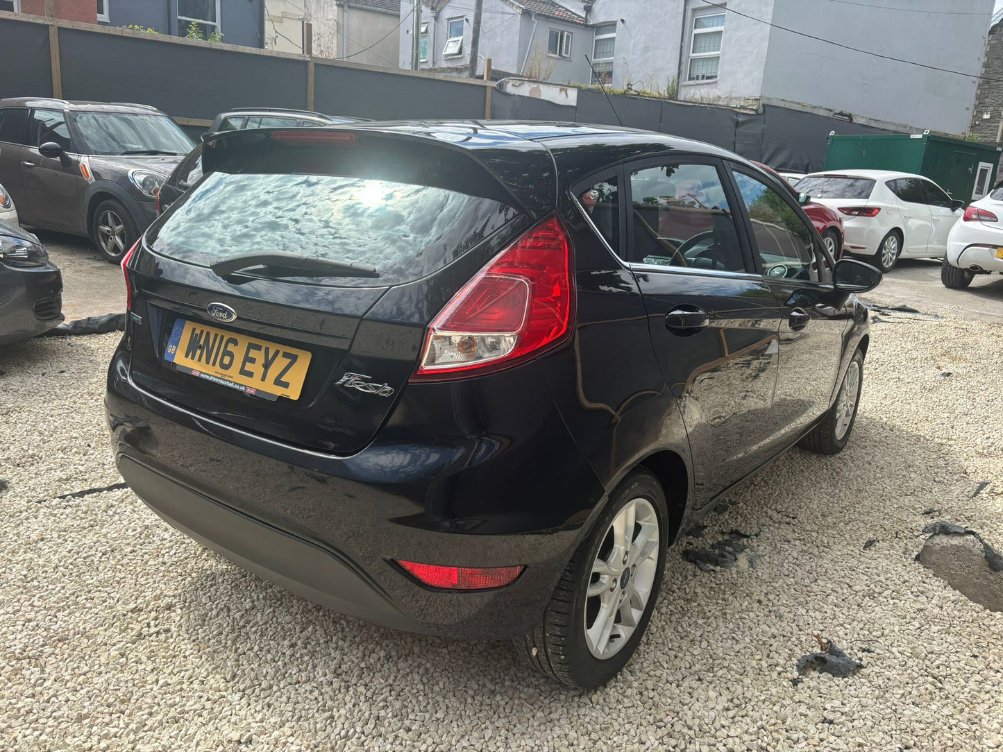 2016 Ford Fiesta
1.0T EcoBoost Zetec Euro 6 (s/s) 5dr
