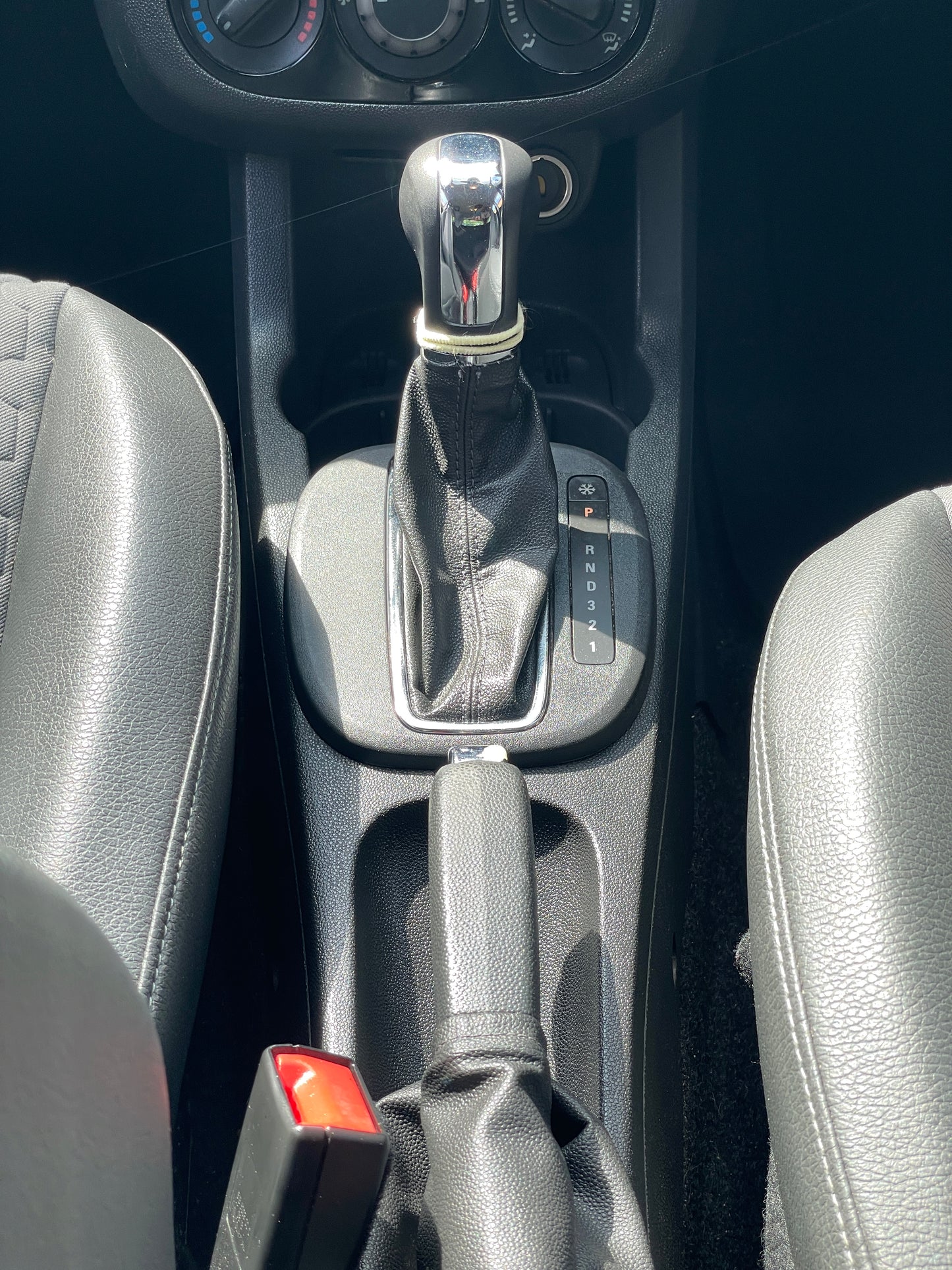 2013 Vauxhall Corsa
1.4 16V SE Auto Euro 5 5dr