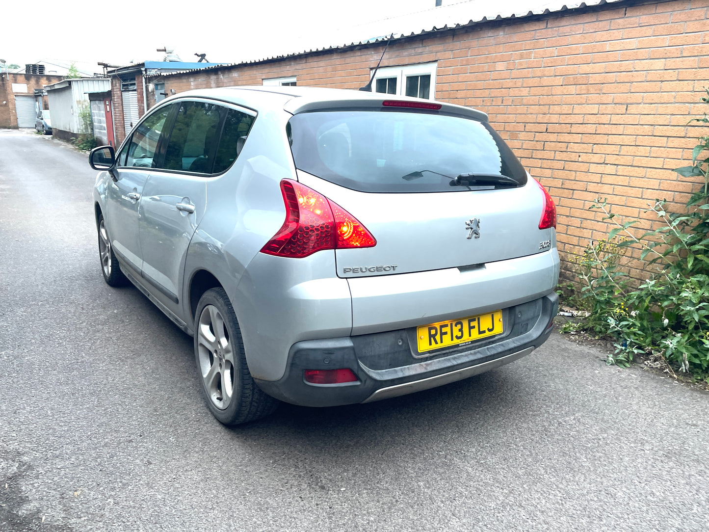 2013 Peugeot 3008 Allure 2.0 HDi Allure SUV 5dr Diesel Auto Euro 5 (163 ps)