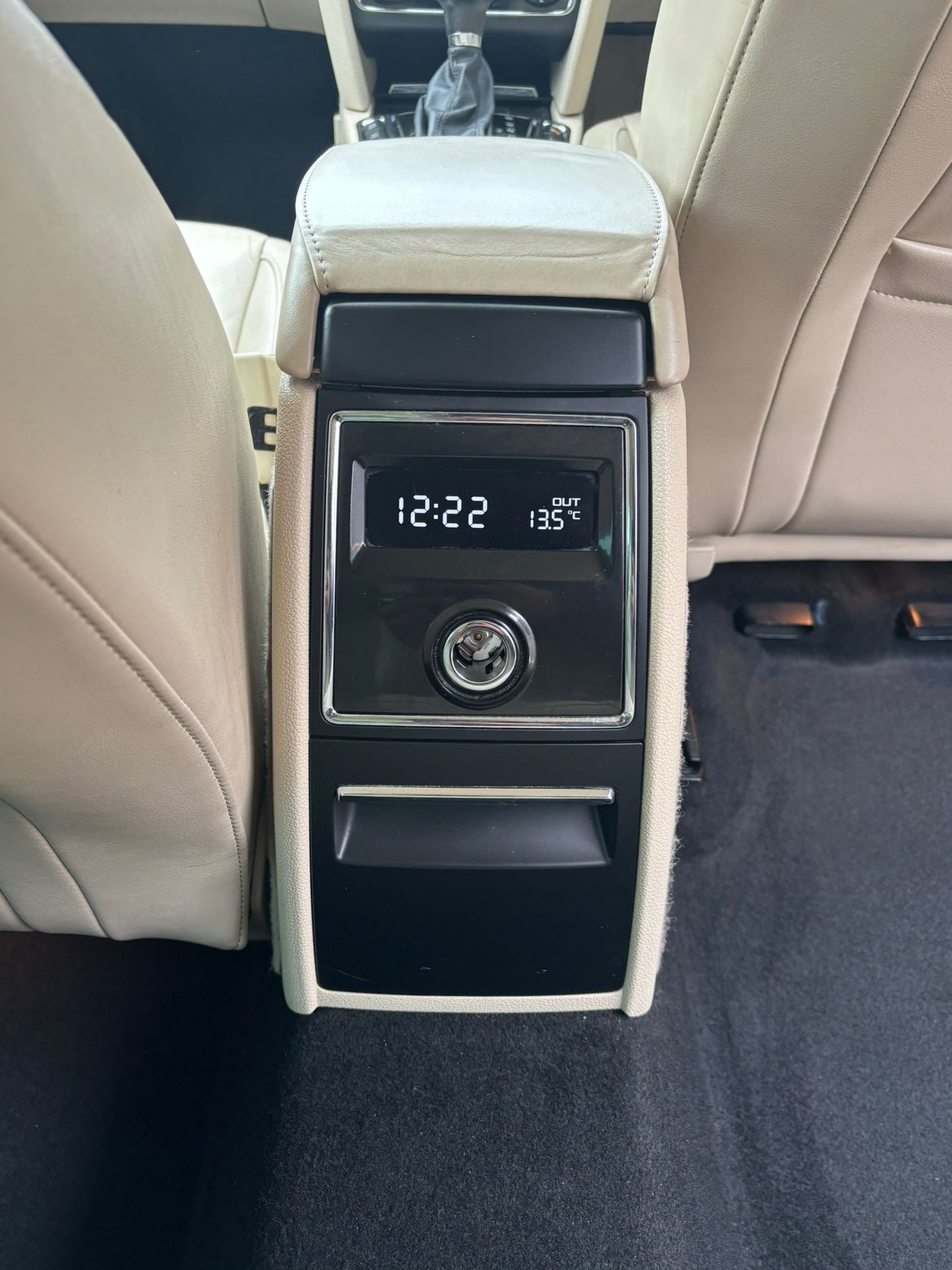 2011 Skoda Superb Elegance 1.8 TSI Elegance Estate 5dr Petrol DSG Euro 5 (160 ps)