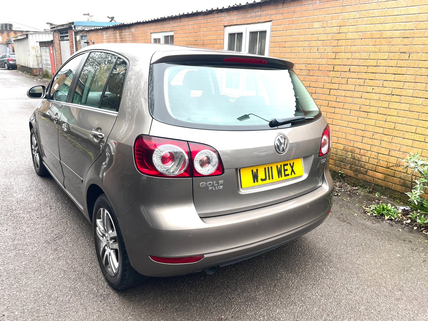 2011 Volkswagen Golf Plus SE
1.6 TDI SE Hatchback 5dr Diesel DSG Euro 5 (105 ps)