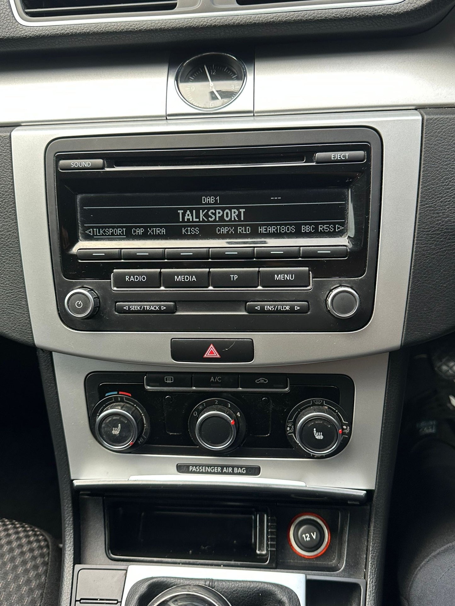 2013 Volkswagen Passat S  1.6 TDI BlueMotion Tech S Saloon 4dr Diesel Manual Euro 5 (s/s) (105 ps)