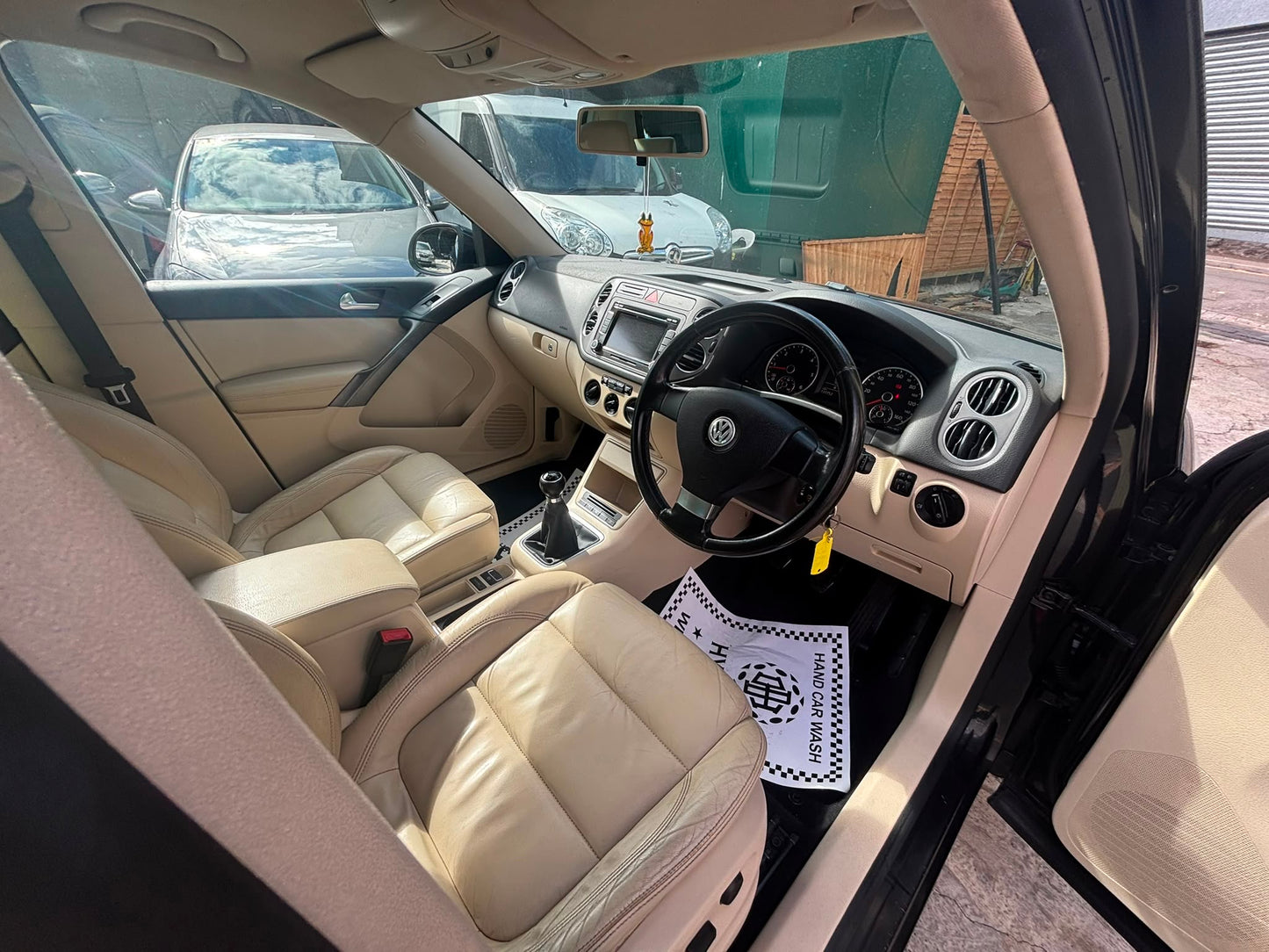 2012 Skoda Superb
1.8 TSI Elegance DSG Euro 5 5dr