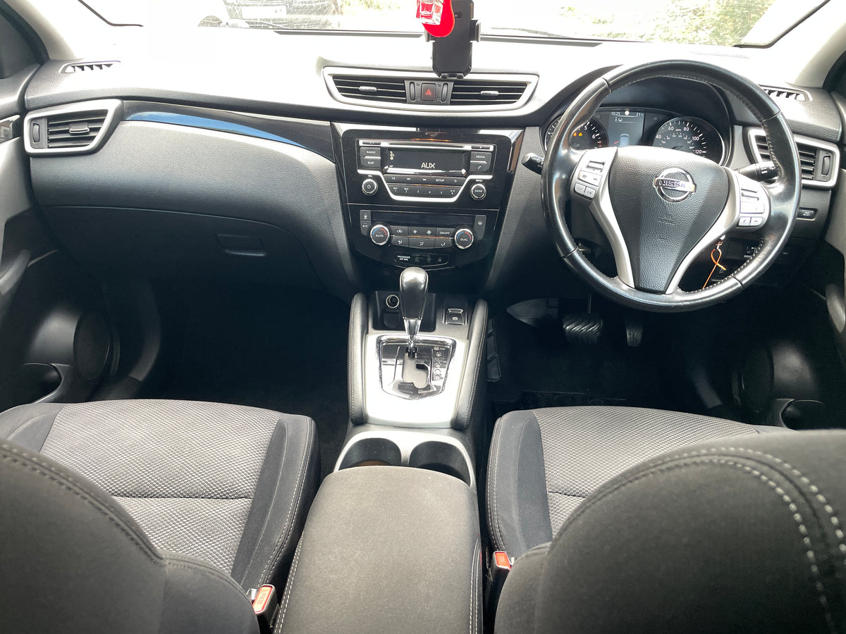 2016 Nissan Qashqai Acenta 1.2 DIG-T Acenta SUV 5dr Petrol XTRON 2WD Euro 6 (s/s) (115 ps)
