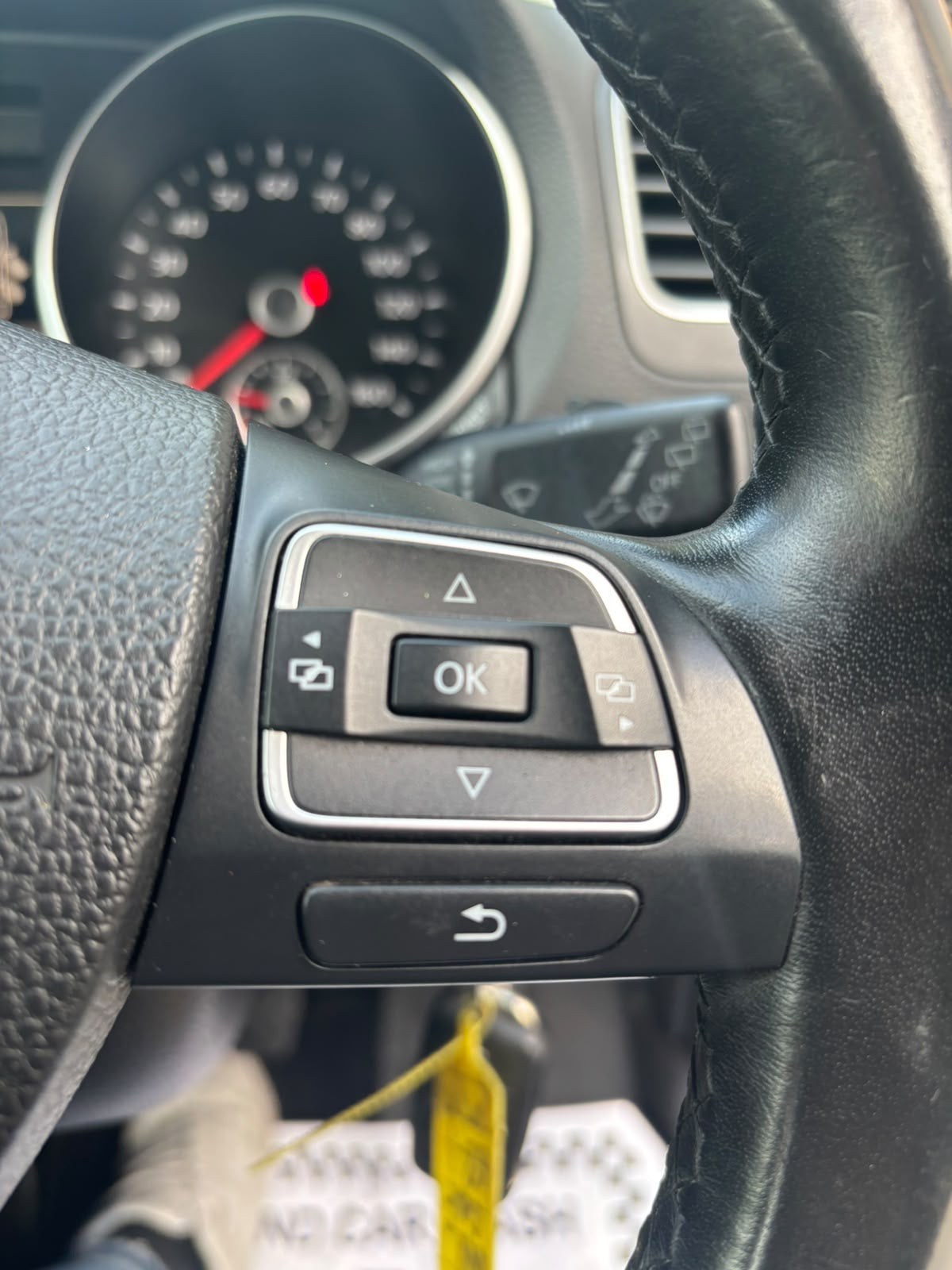 2012 Volkswagen Golf
1.6 TDI Match Euro 5 5dr