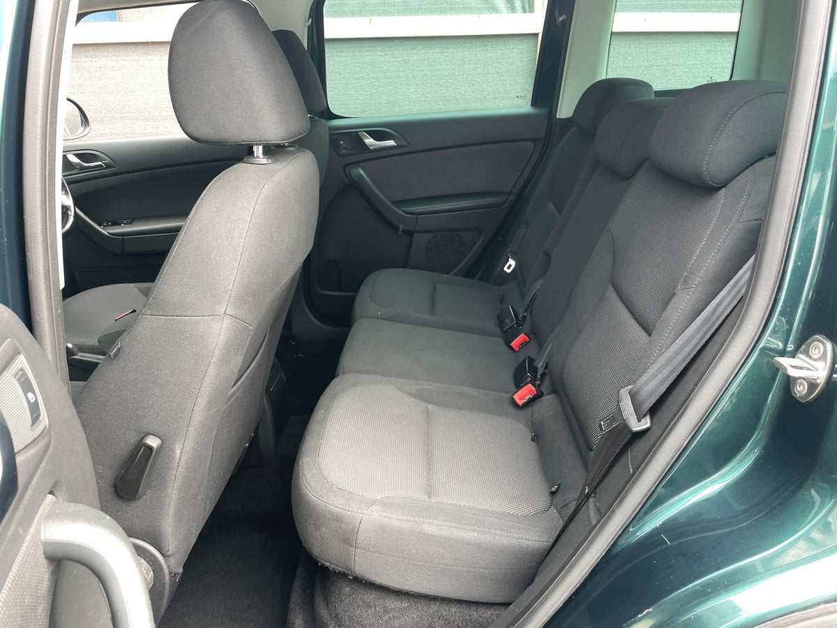 2010 Skoda Yeti
1.2 TSI SE DSG Euro 5 5dr