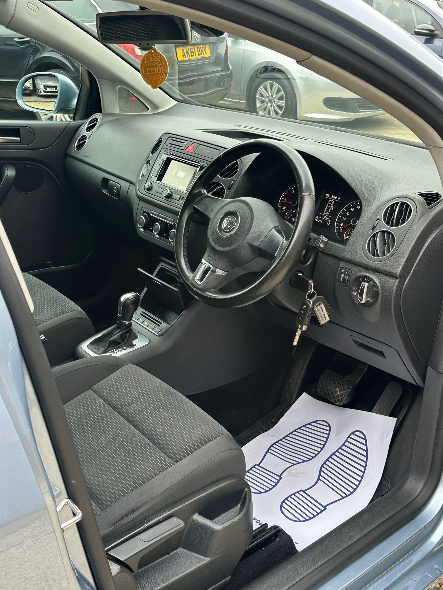 2011 Volkswagen Golf Plus SE 1.6 TDI SE Hatchback 5dr Diesel DSG Euro 5 (105 ps)