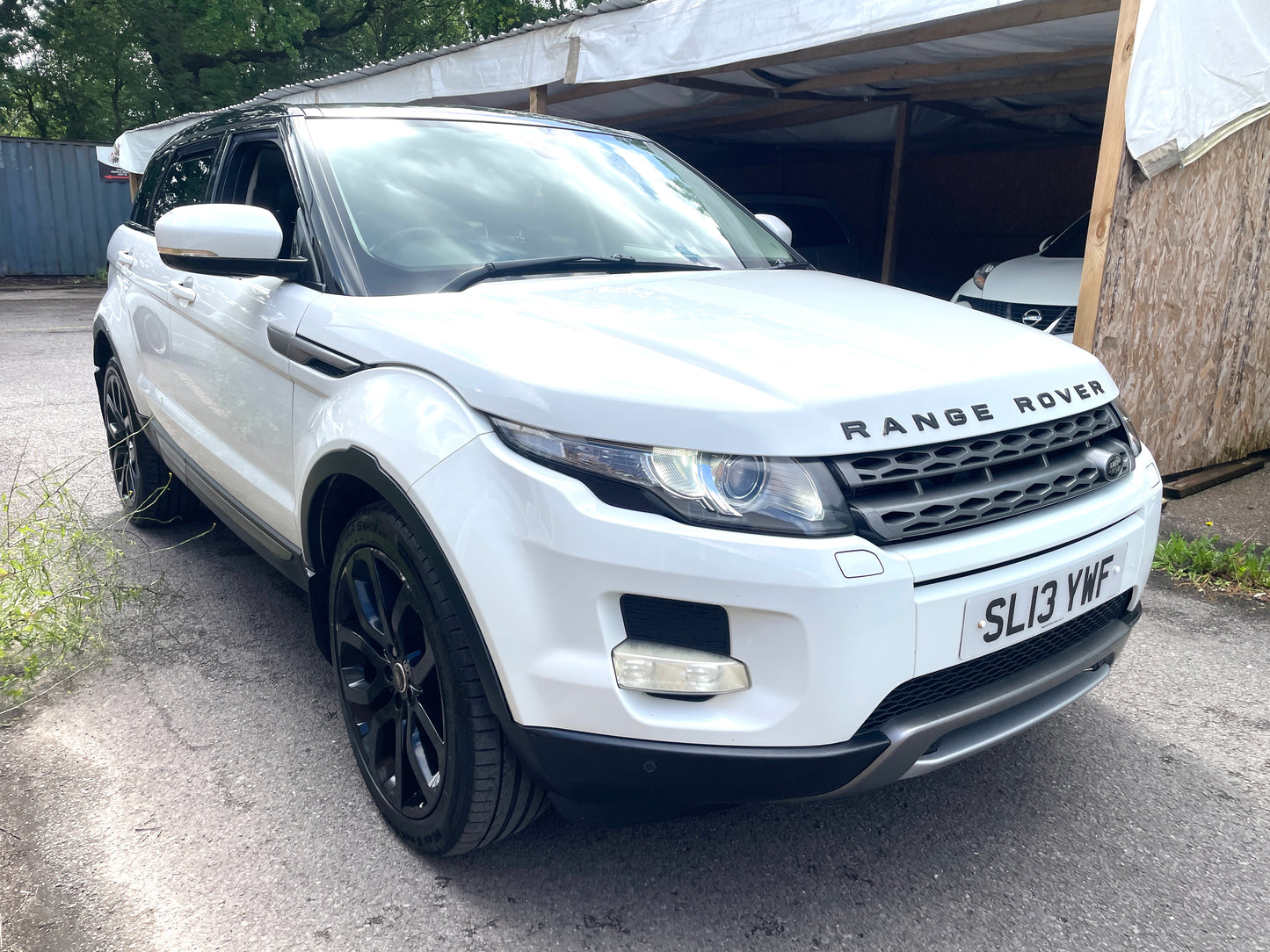 2013 Land Rover Range Rover Evoque Pure 
2.2 SD4 Pure SUV 5dr Diesel Manual 4WD Euro 5 (s/s) (190 ps)