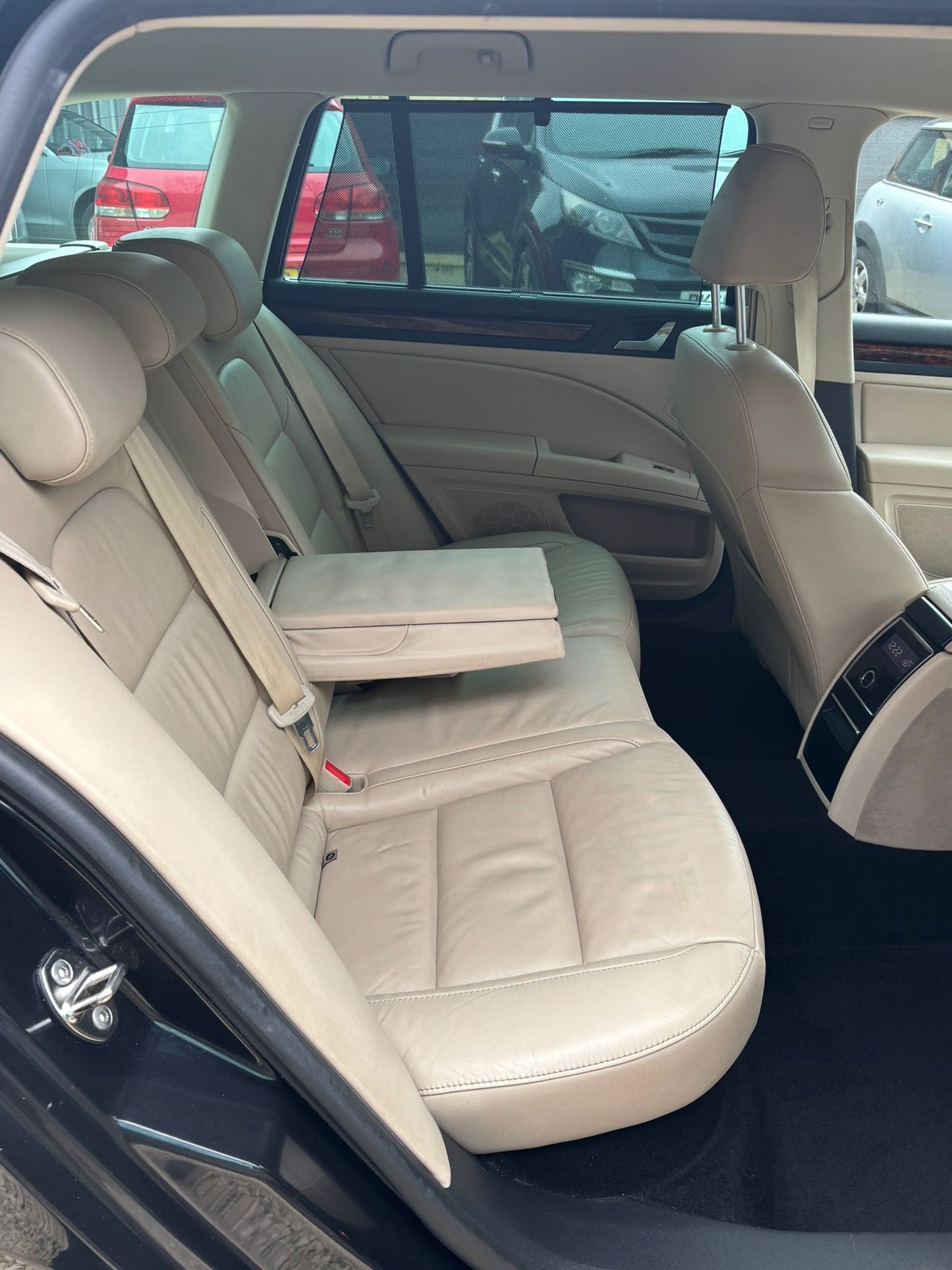 2011 Skoda Superb Elegance 1.8 TSI Elegance Estate 5dr Petrol DSG Euro 5 (160 ps)