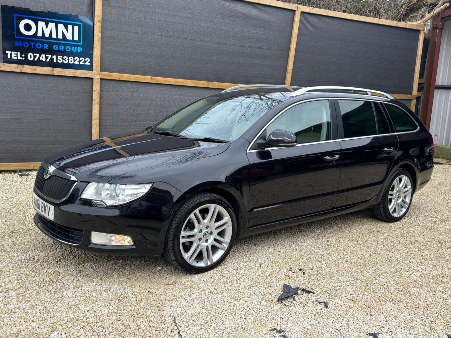 2011 Skoda Superb Elegance 1.8 TSI Elegance Estate 5dr Petrol DSG Euro 5 (160 ps)