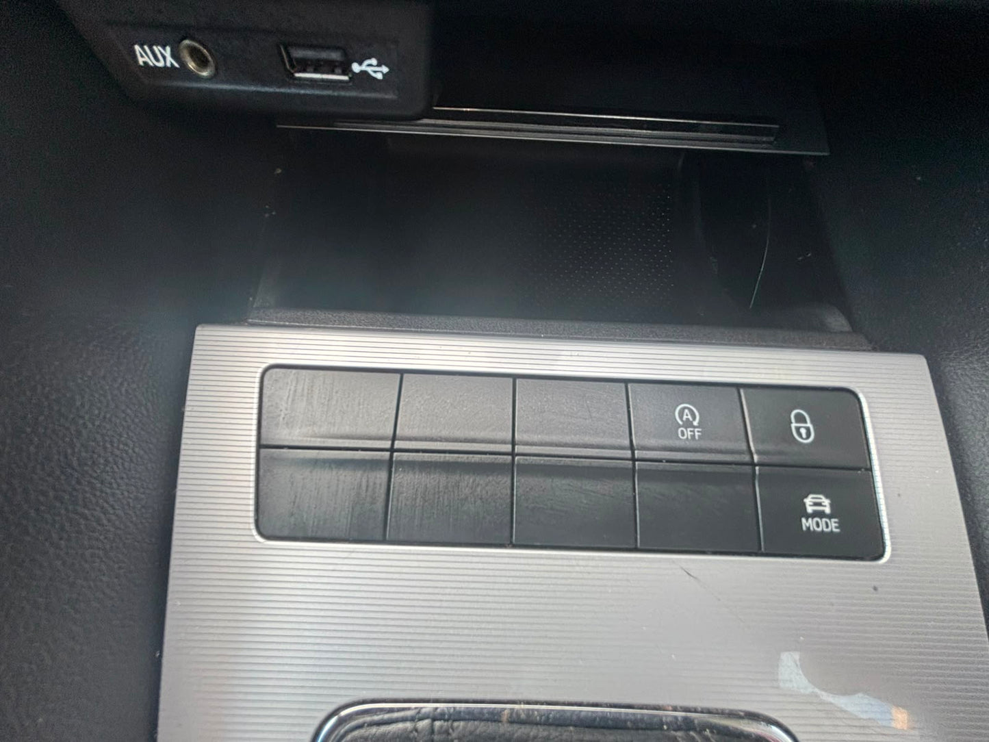 2014 Skoda Octavia
1.6 TDI Elegance DSG Euro 5 (S/s) 5dr