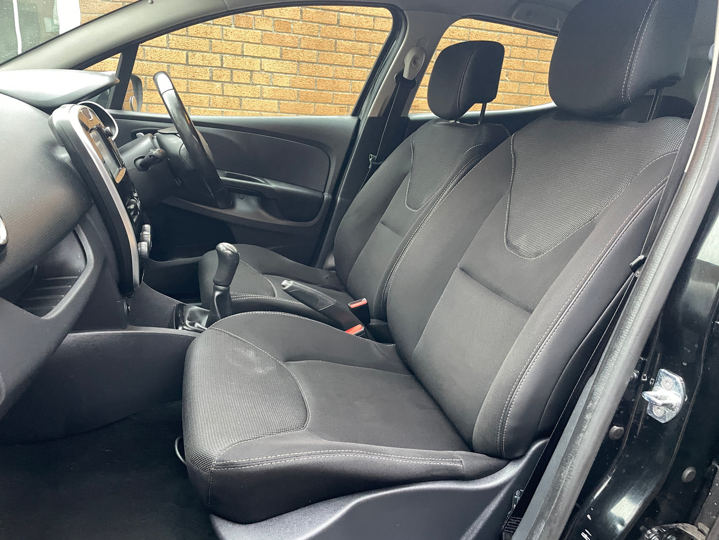 2016 Renault Clio Dynamique Nav 1.5 dCi Dynamique Nav Hatchback 5dr Diesel Manual Euro 6 (s/s) (90 ps)