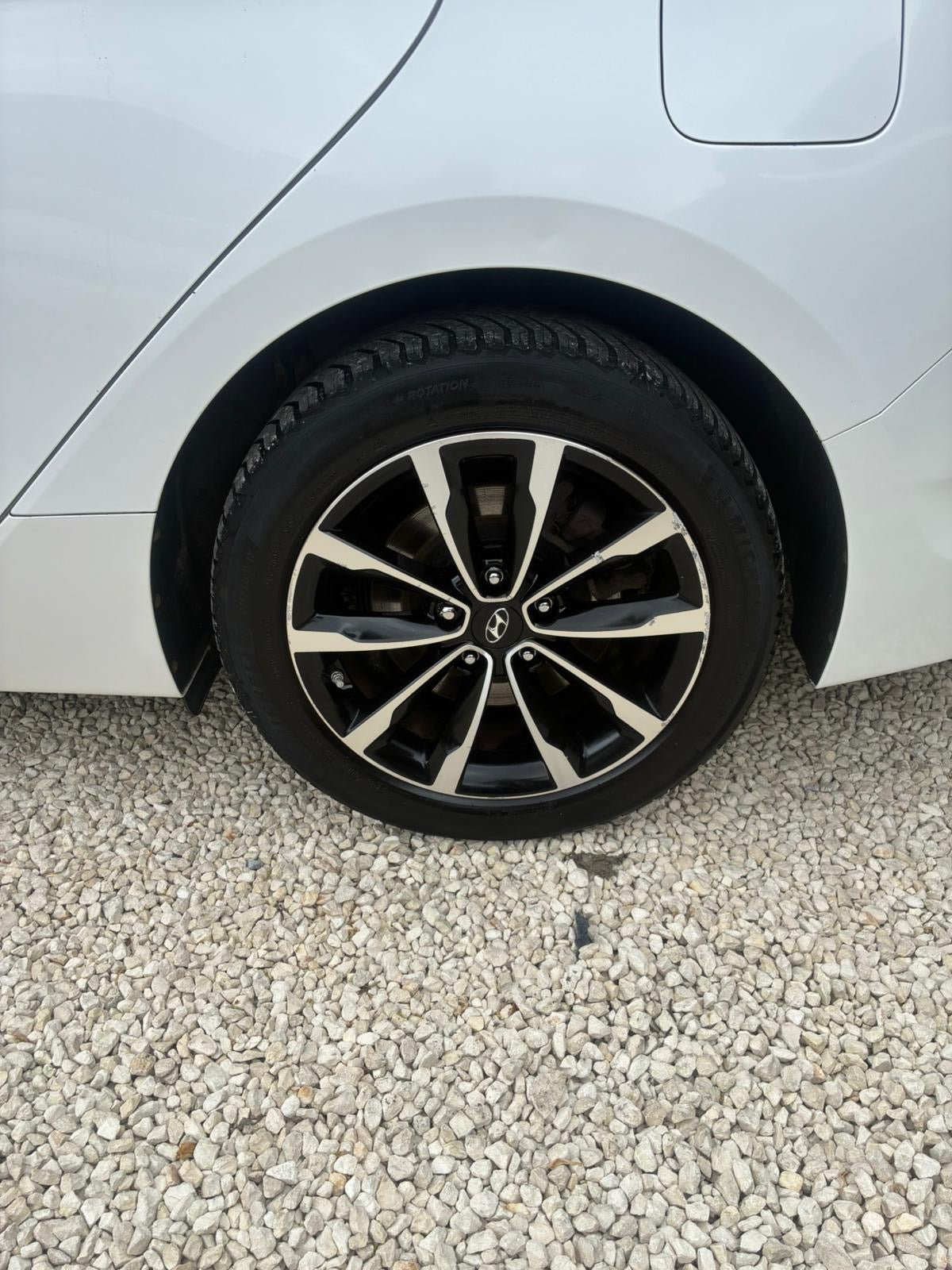2017 Hyundai i40 SE Nav 1.7 CRDi Blue Drive SE Nav Tourer 5dr Diesel DCT Euro 6 (s/s) (141 ps)