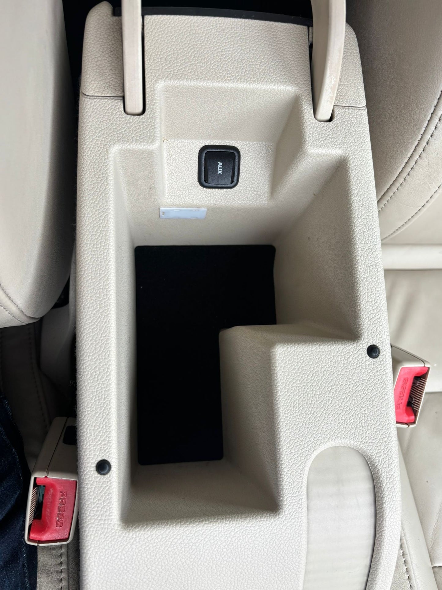 2011 Skoda Superb Elegance 1.8 TSI Elegance Estate 5dr Petrol DSG Euro 5 (160 ps)