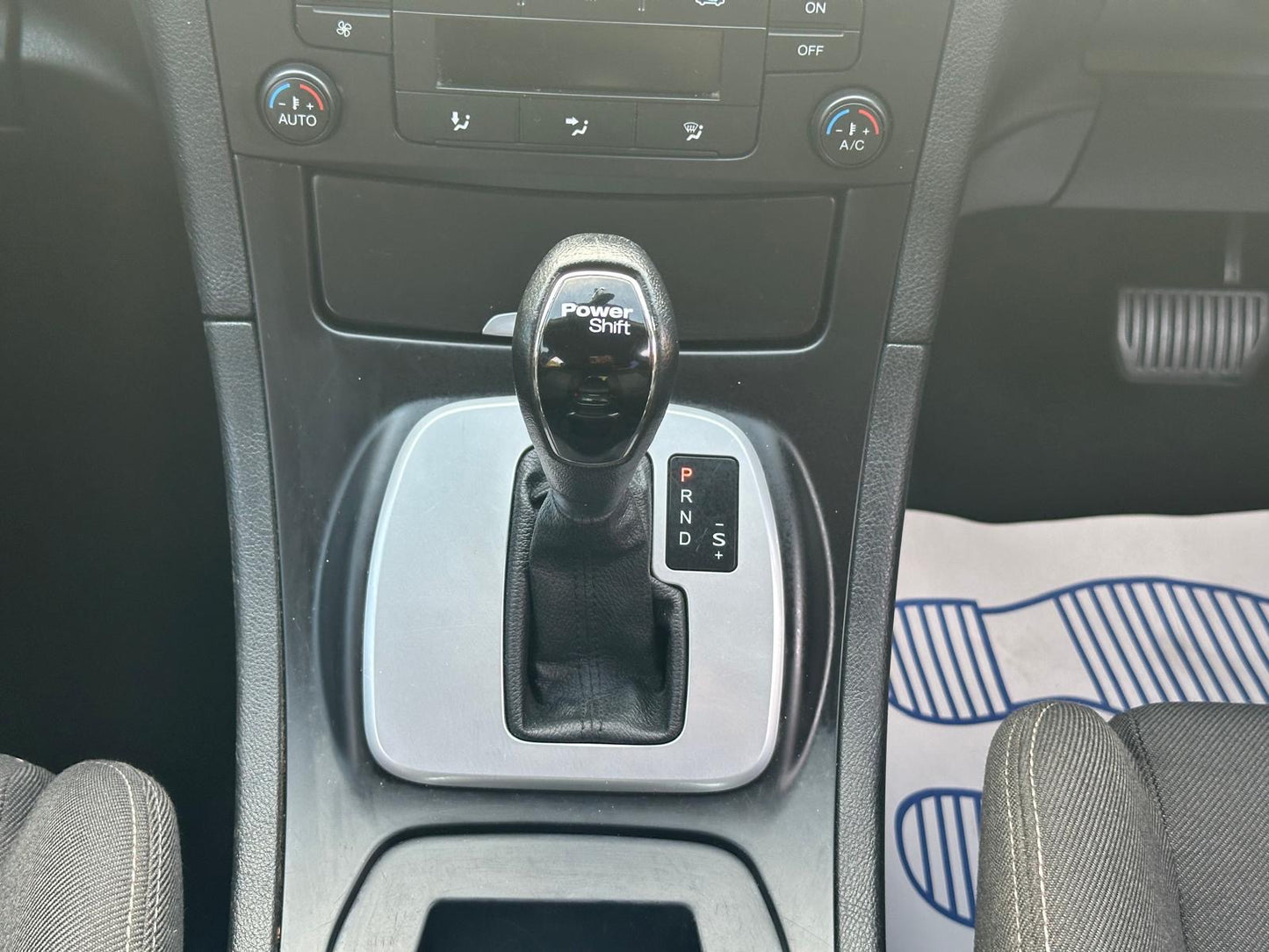 2013 Ford S-Max Zetec 2.0 TDCi Zetec MPV 5dr Diesel Powershift Euro 5 (140 ps) AUTOMATIC