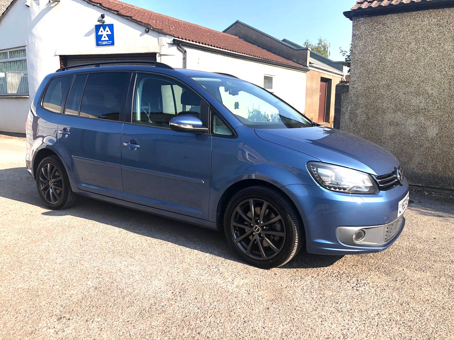 2013 Volkswagen Touran SE 1.4 TSI SE MPV 5dr Petrol DSG Euro 5 (140 ps) AUTOMATIC,