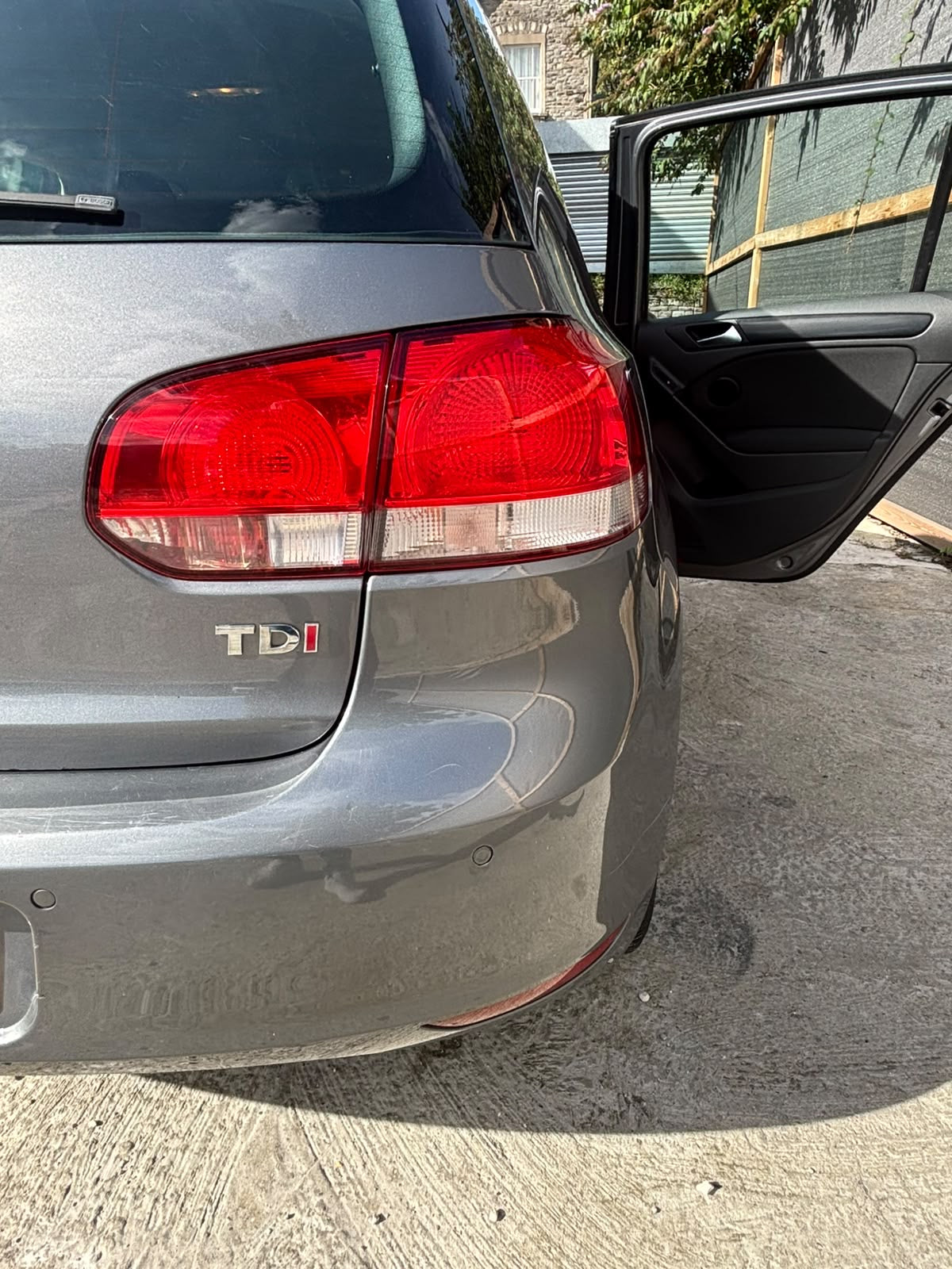 2012 Volkswagen Golf
1.6 TDI Match Euro 5 5dr