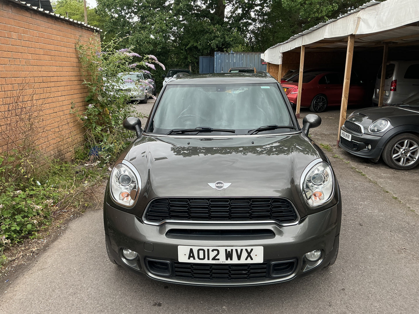 2012 MINI Countryman Cooper SD 
2.0 Cooper SD SUV 5dr Diesel Auto ALL4 Euro 5 (143 ps