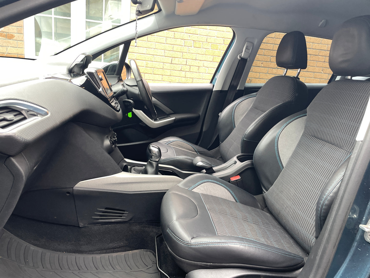 2015 Peugeot 2008 Urban Cross 1.2 PureTech Urban Cross SUV 5dr Petrol Manual Euro 6 (s/s) (110 ps)