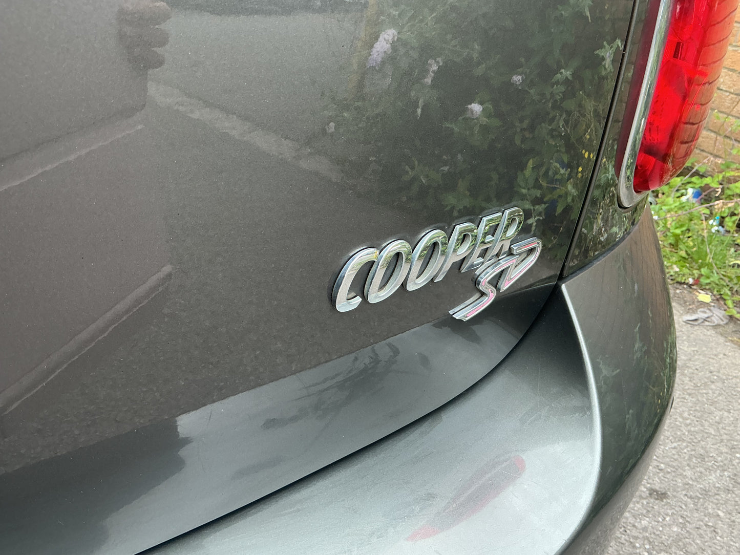 2012 MINI Countryman Cooper SD 
2.0 Cooper SD SUV 5dr Diesel Auto ALL4 Euro 5 (143 ps