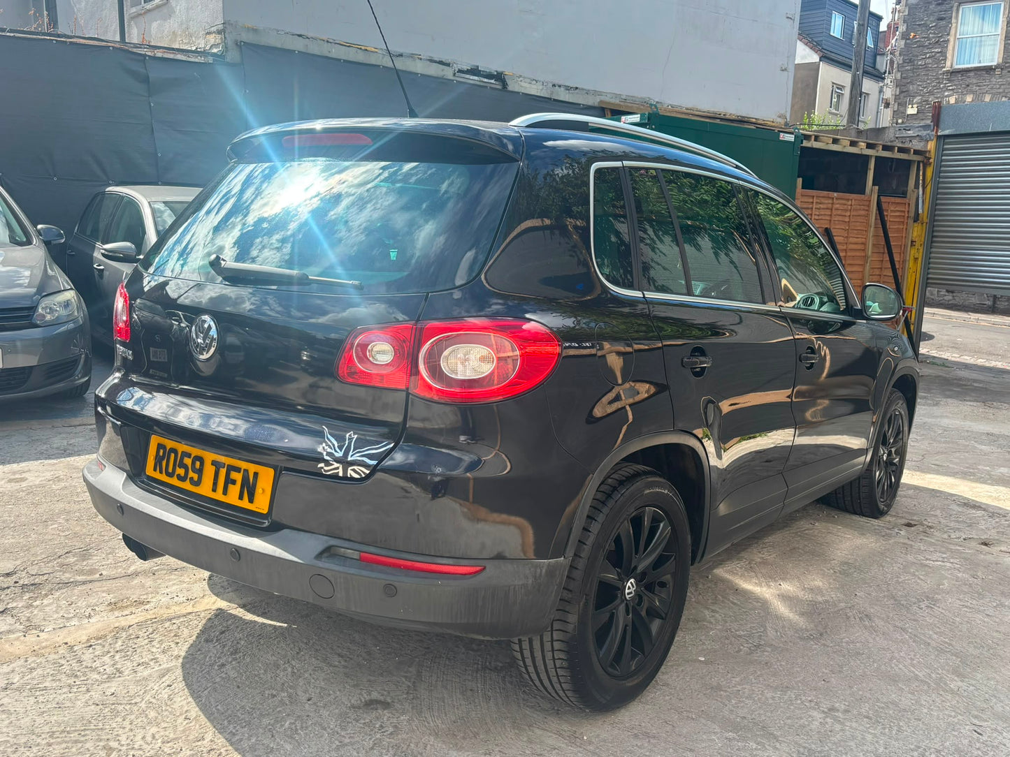 2009 Volkswagen Tiguan
2.0 TDI SE 4WD Euro 5 5dr