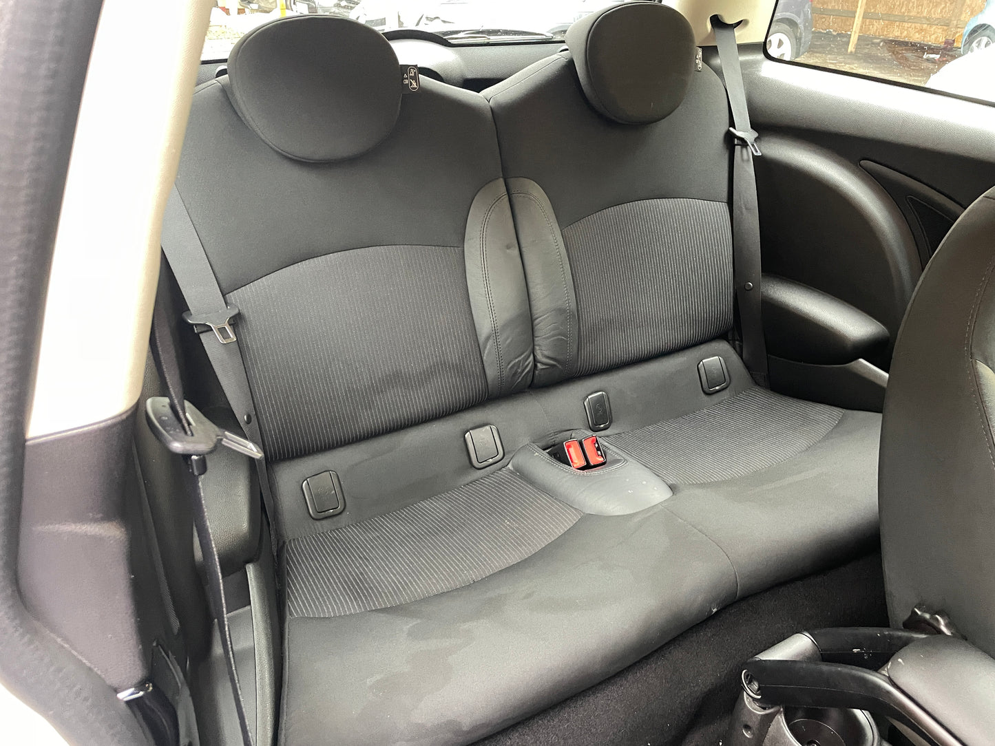 2012 MINI Hatch Cooper D 2.0 Cooper D Hatchback 3dr Diesel Auto Euro 5 (112 ps)