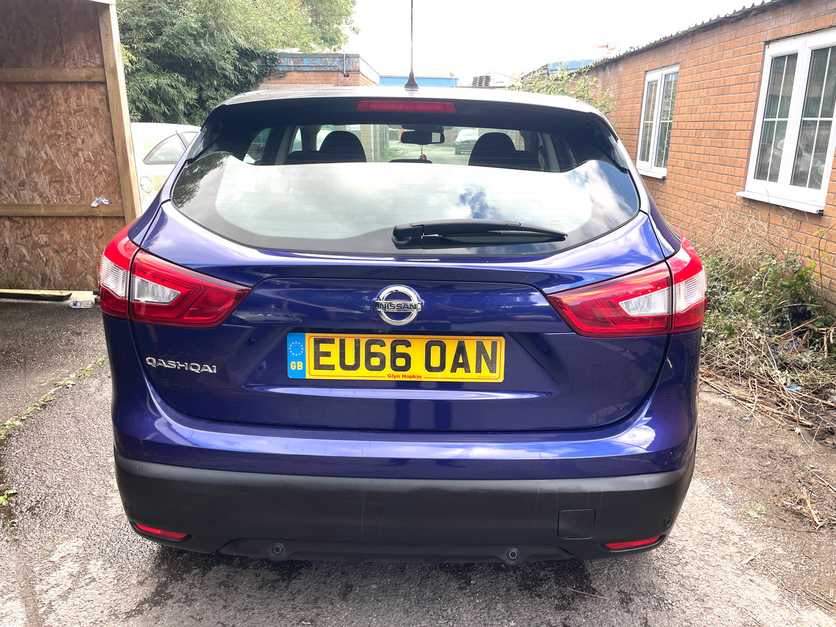 2016 Nissan Qashqai Acenta 1.2 DIG-T Acenta SUV 5dr Petrol XTRON 2WD Euro 6 (s/s) (115 ps)